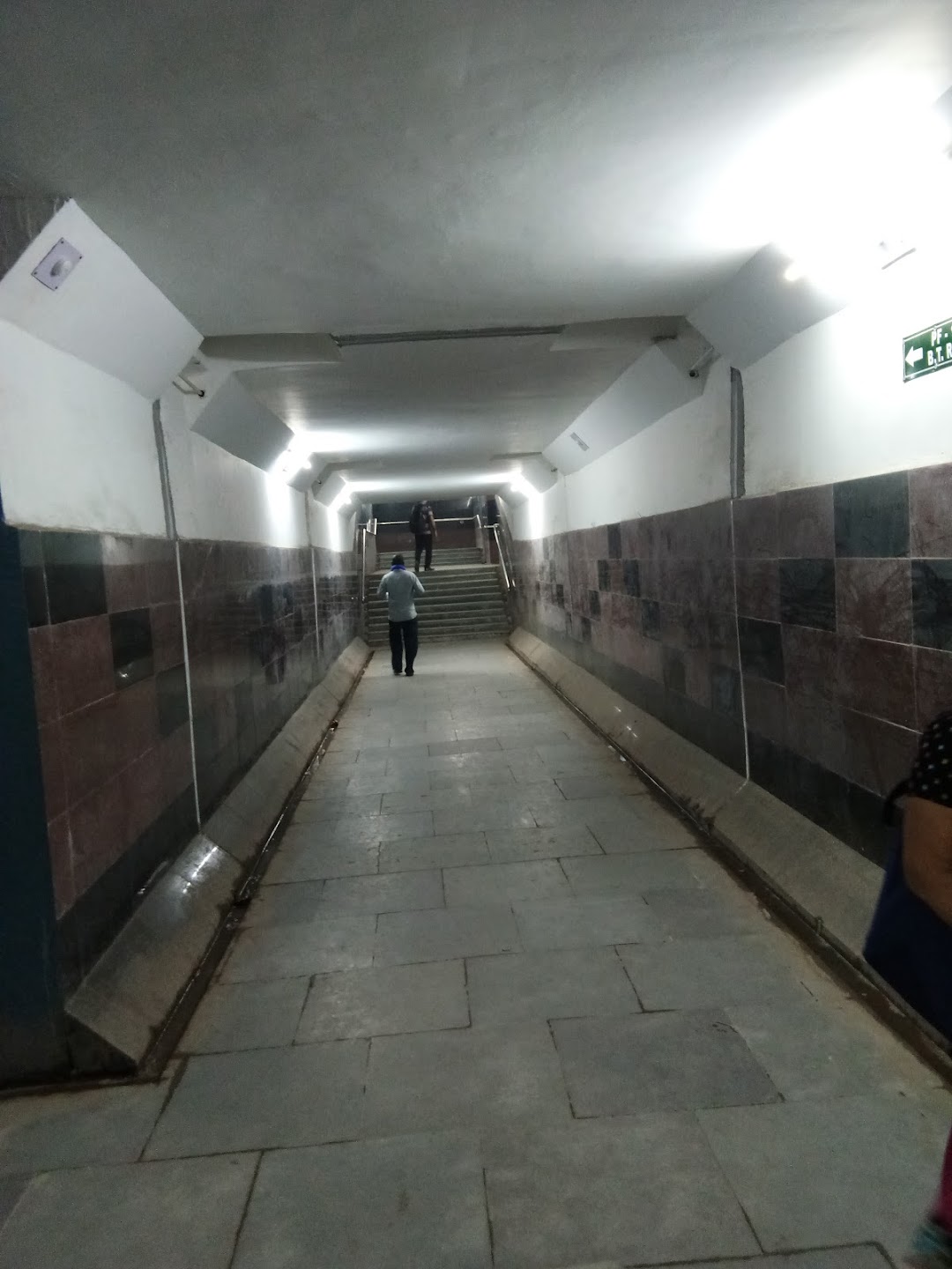 Sodpur Station Subway