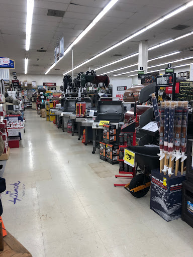 Hardware Store «Douglas Ace Home Center», reviews and photos, 1212 S Naper Blvd #117, Naperville, IL 60540, USA