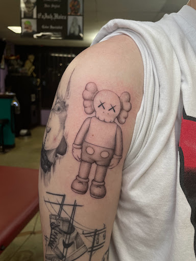 Explore plane tattoo ideas, creative tattoo ideas in Spring, available at Skin Stories Tat2