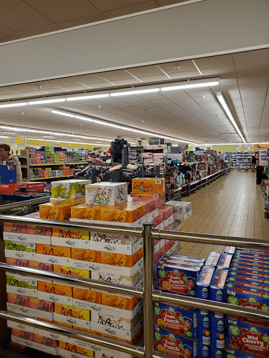 Supermarket «ALDI», reviews and photos, 913 Irving Park Rd, Streamwood, IL 60107, USA