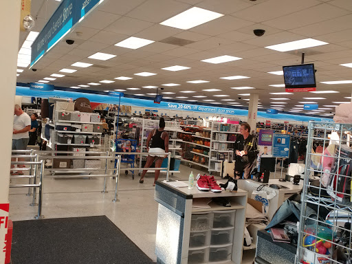 Clothing Store «Ross Dress for Less», reviews and photos, 7615 Evergreen Way, Everett, WA 98203, USA