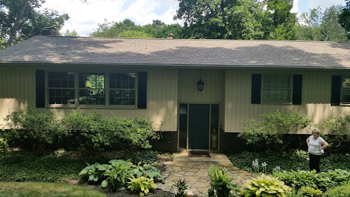 Roofing Contractor «Kennedy Roofing Specialists», reviews and photos, 1832 Turkeyfoot Lake Rd, Barberton, OH 44203, USA