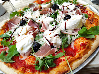 Plats et boissons du Pizzeria Pizza Basta à Mormoiron - n°2