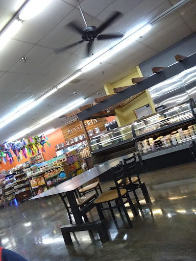 Supermarket «El Herradero Supermarket», reviews and photos, 1310 W Prince Rd, Tucson, AZ 85705, USA