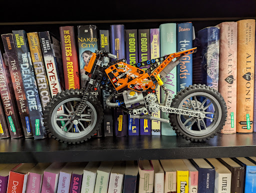 Record Store «Bull Moose», reviews and photos, 219 Waterman Dr, South Portland, ME 04106, USA