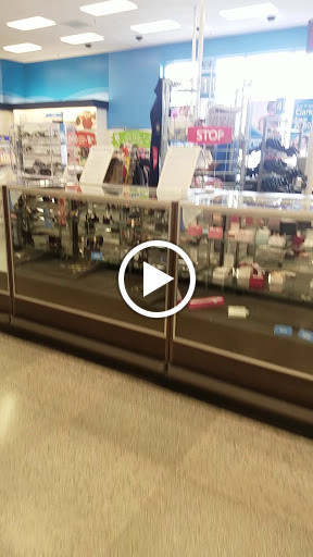 Clothing Store «Ross Dress for Less», reviews and photos, 1020 Veterans Pkwy, Clarksville, IN 47129, USA