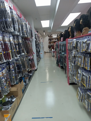 Beauty Supply Store «BSW BEAUTY SUPPLY MATTAPAN», reviews and photos, 1595 Blue Hill Avenue, Mattapan, MA 02126, USA
