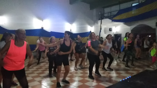 Zumba con Anabel Lourdes Otranto