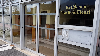 Cabinet Le bois fleuris à Albertville