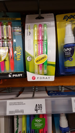 Office Supply Store «OfficeMax», reviews and photos, 2845 Veterans Memorial Pkwy, St Charles, MO 63303, USA