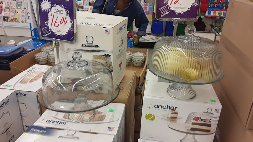 Candle Store «Factory Direct Candles», reviews and photos, 6252 Glenway Ave # A, Cincinnati, OH 45211, USA