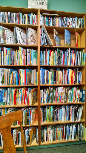 Book Store «Broadway Books», reviews and photos, 1714 NE Broadway St, Portland, OR 97232, USA