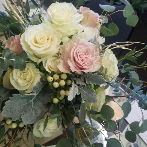 Florist «Forget Me Not Flowers and Gifts», reviews and photos, 113 E 8th St, Tyler, TX 75701, USA