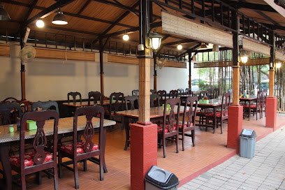 Kampoeng Bamboe Restoran dan Bamboe Inn 1 Homestay - Jalan Griya Utama No. 57, Way Halim Permai, Way Halim, Sukarame, Way Halim Permai, Kec. Way Halim, Kota Bandar Lampung, Lampung 35135, Indonesia