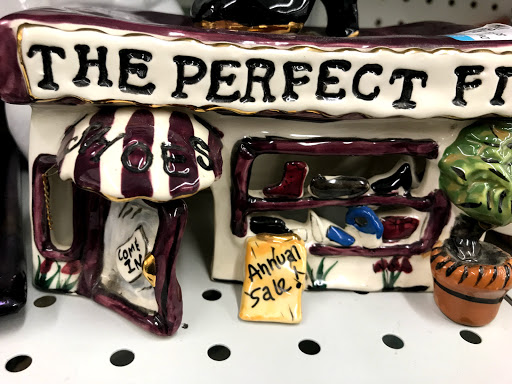 Donations Center «Goodwill Donation and Retail Center», reviews and photos