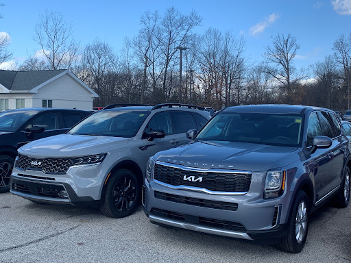 Car Dealer «Kia of Bedford», reviews and photos, 18180 Rockside Rd, Bedford, OH 44146, USA