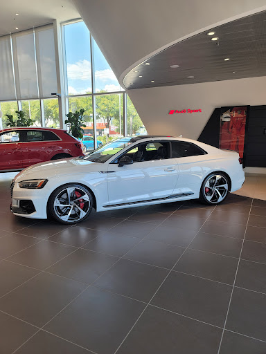 Audi Dealer «Audi Dallas», reviews and photos, 5033 Lemmon Ave, Dallas, TX 75209, USA