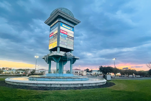 Shopping Mall «Islandia Shopping Center», reviews and photos, 1750 Veterans Hwy, Islandia, NY 11749, USA