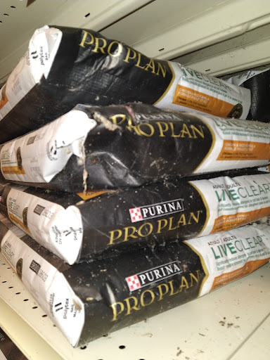 Pet Supply Store «PetSmart», reviews and photos, 12812 Shops Pkwy Ste 400, Austin, TX 78738, USA