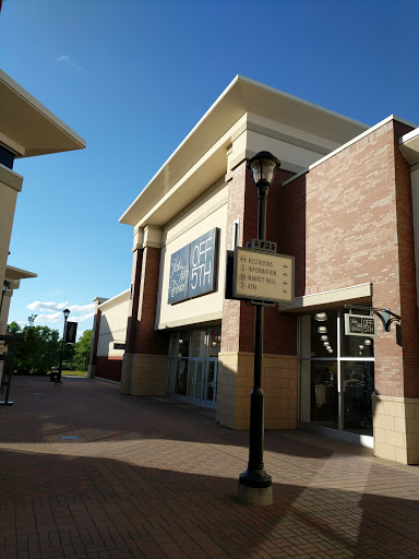 Department Store «Saks OFF 5TH», reviews and photos, 3885 Eagan Outlets Pkwy, Eagan, MN 55122, USA