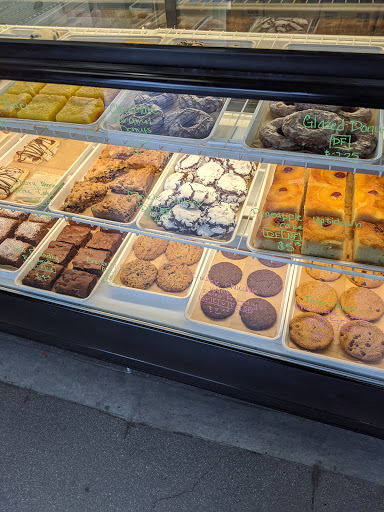 Natural Foods Store «Benefit Your Life Gluten Free Market and Bakery», reviews and photos, 620 N Campbell Station Rd #24, Knoxville, TN 37934, USA