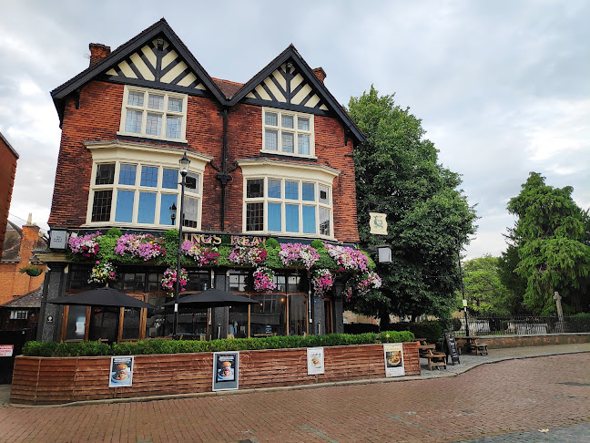 The Kings Head Enfield - Pub
