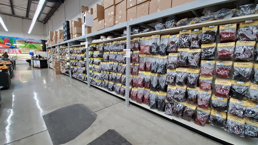 Grocery Store «Mega Foods Woodburn», reviews and photos, 1542 Mt Hood Ave, Woodburn, OR 97071, USA