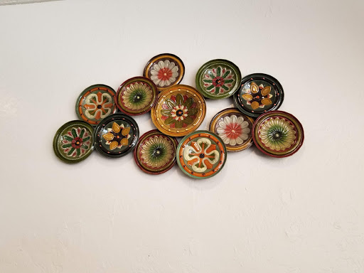 Liquor Store «Valley Fair Liquors», reviews and photos, 121 E Southern Ave, Tempe, AZ 85282, USA