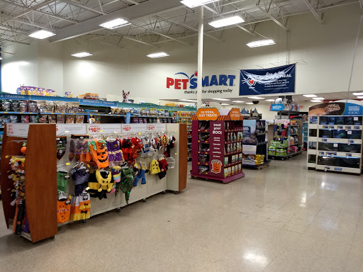 Pet Supply Store «PetSmart», reviews and photos, 5214 Blanche Moore Dr, Corpus Christi, TX 78411, USA