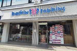 Baskin-Robbins image