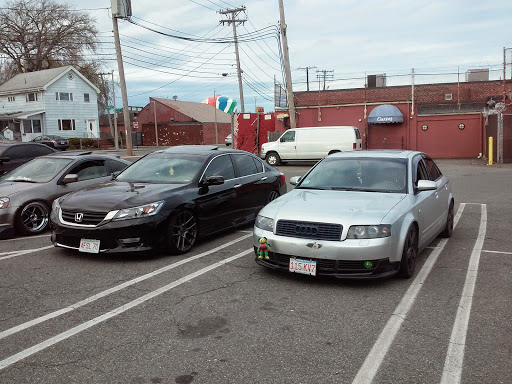 Discount Store «National Wholesale Liquidators», reviews and photos, 725 William T Morrissey Blvd, Dorchester, MA 02122, USA