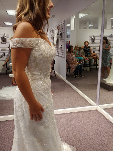 Bridal Shop «Lavender Bridal Salon», reviews and photos, 218 W 3rd St, Dover, OH 44622, USA