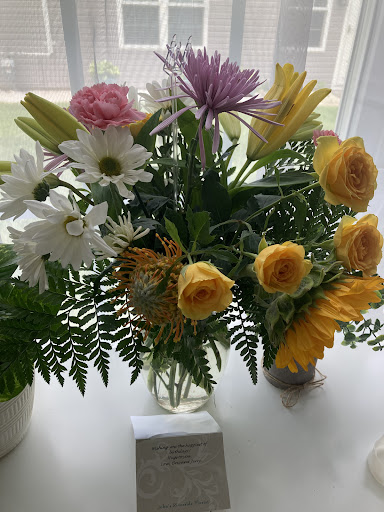 Florist «Petals Inc», reviews and photos, 3 1st Ave, Peabody, MA 01960, USA