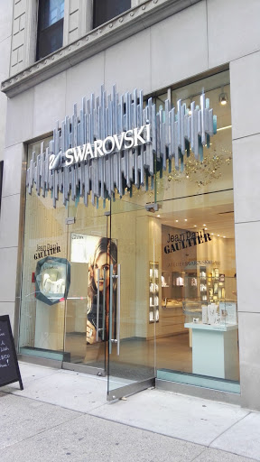 Swarovski, 1421 Walnut St, Philadelphia, PA 19102, USA, 
