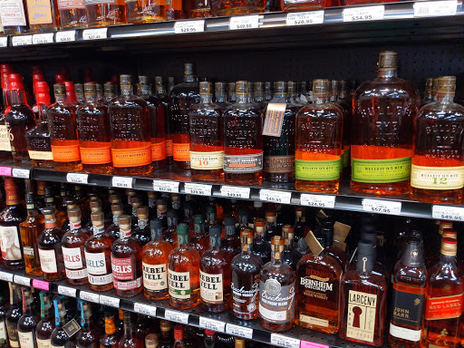 Liquor Store «Beaverton Liquor», reviews and photos, 11423 SW Beaverton Hillsdale Hwy, Beaverton, OR 97005, USA