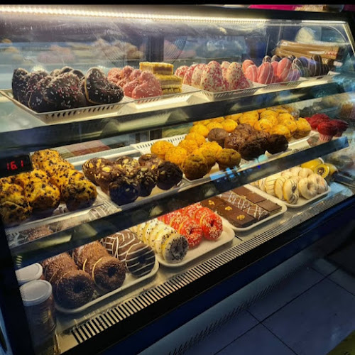 Opiniones de minimarket panaderia y pasteleria dulce hogar en Quilicura - Tienda de ultramarinos