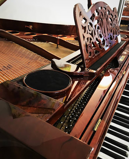 Piano maker Simi Valley