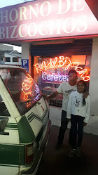Cafetería "Rey Del Bizcocho"