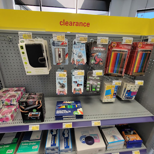 Print Shop «FedEx Office Print & Ship Center», reviews and photos, 5134 Whipple Ave NW, Canton, OH 44718, USA