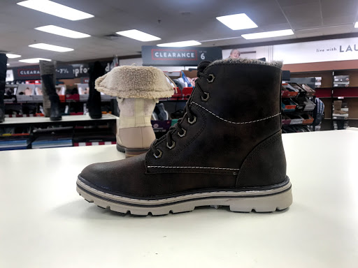 Shoe Store «Famous Footwear», reviews and photos, 518 N Milwaukee St, Boise, ID 83704, USA