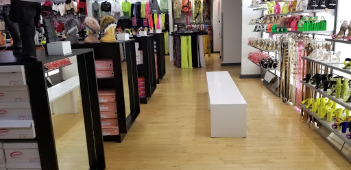 Shopping Mall «Southlake Mall», reviews and photos, 2109 Southlake Mall, Merrillville, IN 46410, USA