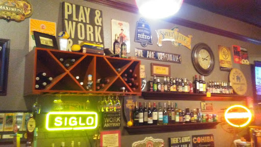 Cigar Shop «Executive Cigar Shop & Lounge», reviews and photos, 837 E New Haven Ave, Melbourne, FL 32901, USA