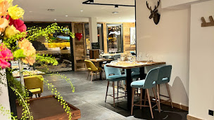 Photo n°15 de Sous La Roche Restaurant à Valloire ()