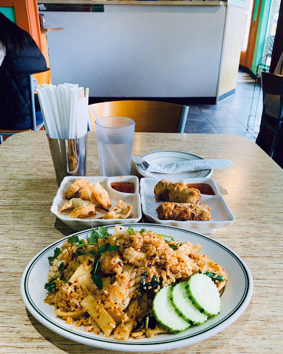Thai restaurants in Denver