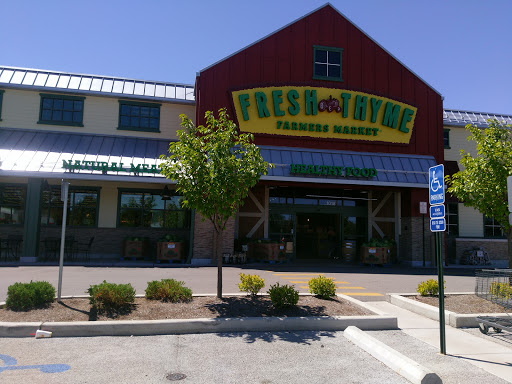 Fresh Thyme Farmers Market - Kirkwood MO, 1018 N Kirkwood Rd, Kirkwood, MO 63122, USA, 
