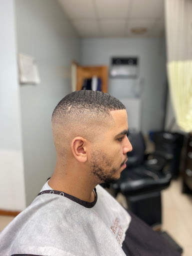 Barber Shop «Bay Ridge Barber Shop», reviews and photos, 6908 3rd Ave, Brooklyn, NY 11209, USA