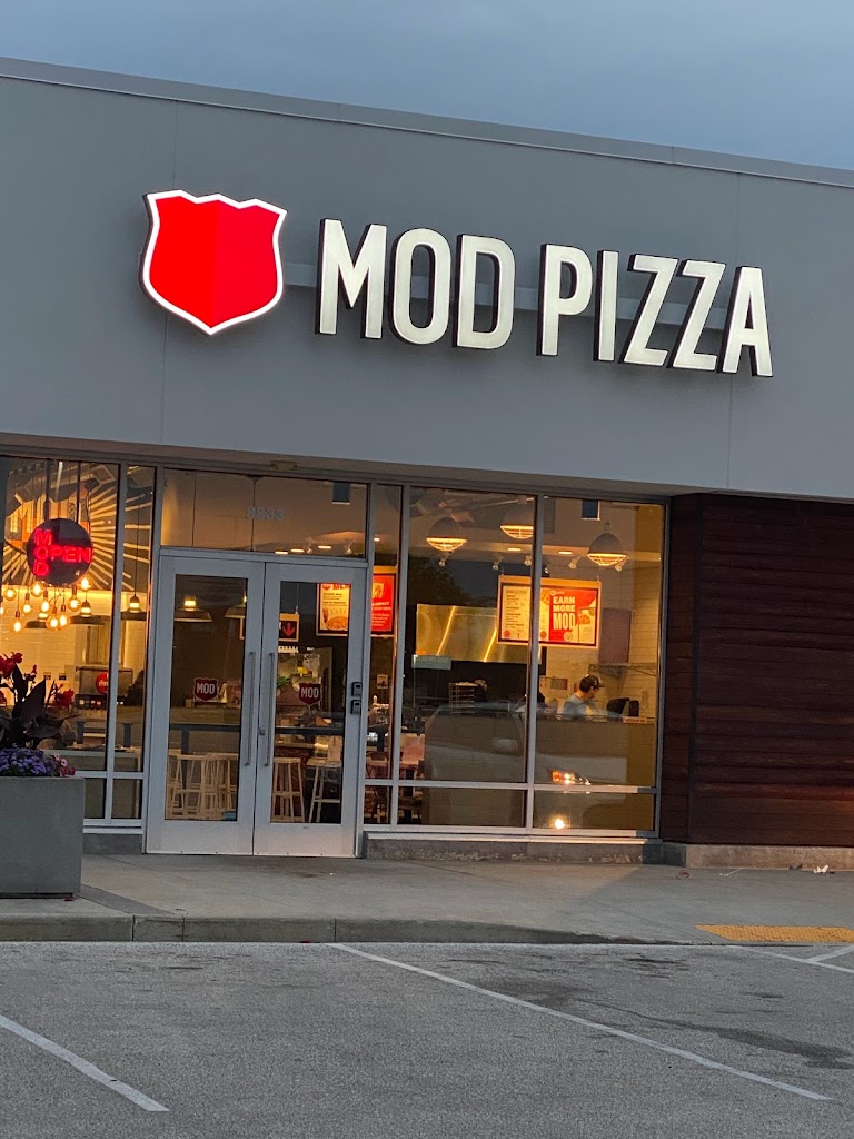 MOD Pizza 53228