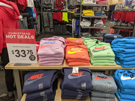 Sporting Goods Store «Academy Sports + Outdoors», reviews and photos, 7506 Hwy 72 W, Madison, AL 35758, USA