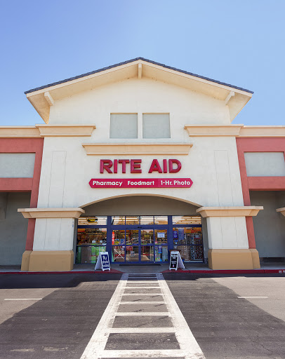 Shopping Mall «Lincoln Shopping Center», reviews and photos, 374 Lincoln Center, Stockton, CA 95207, USA