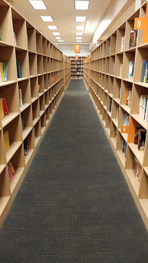 Used Book Store «2nd & Charles», reviews and photos, 17636 Garland Groh Blvd, Hagerstown, MD 21740, USA